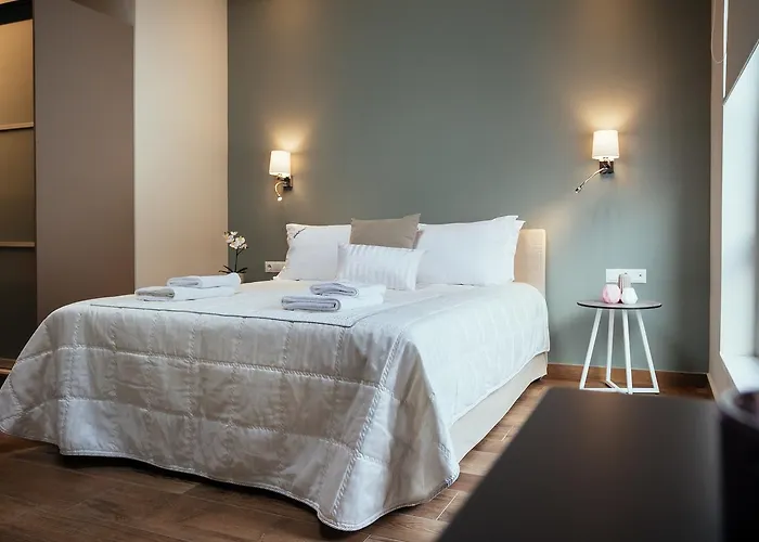 Filoxenion Luxury Rooms & Lofts